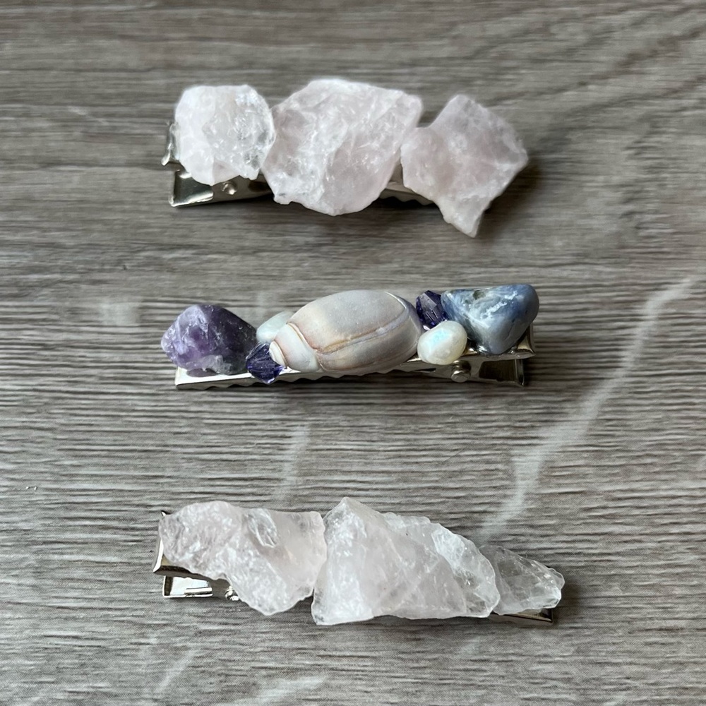 Mermaidcore Beachy Shell Hair Clips with Pink and Purple Stones